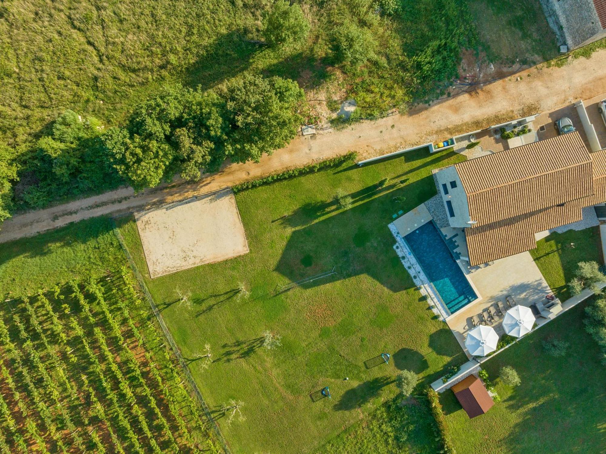 Villa Stellar Brtonigla Exterior photo
